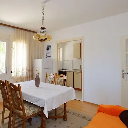 Apartment Josip Zadar